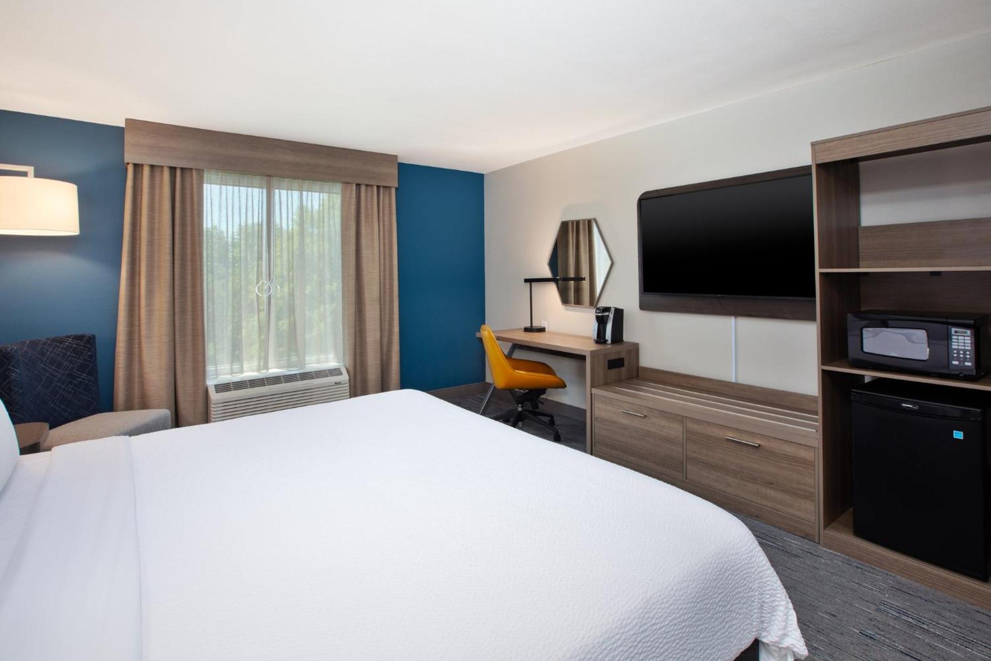 Holiday Inn Express & Suites I-26 & Us 29 At Westgate Mall By Ihg Спартанбург Екстер'єр фото